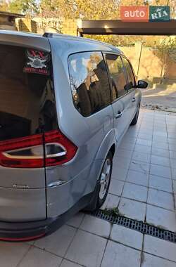 Минивэн Ford Galaxy 2011 в 