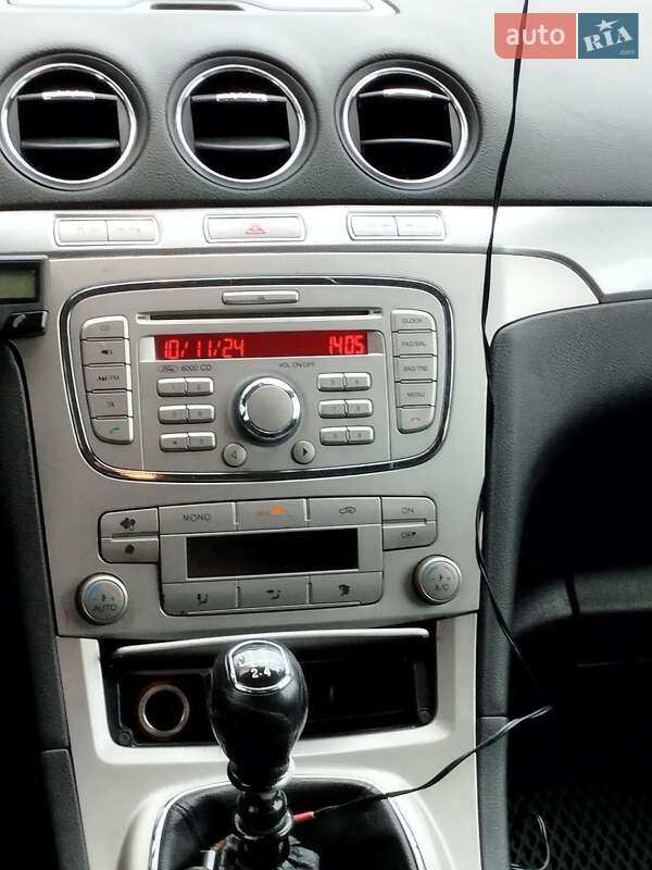 Минивэн Ford Galaxy 2007 в Борисполе
