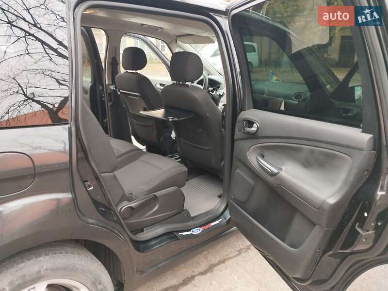 Минивэн Ford Galaxy 2007 в Борисполе
