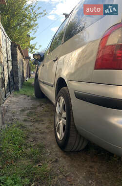 Минивэн Ford Galaxy 2000 в 