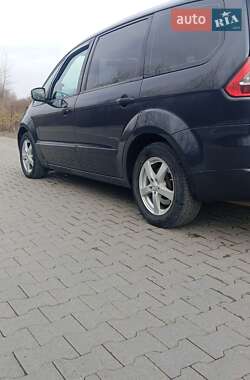 Минивэн Ford Galaxy 2008 в 