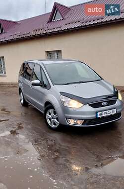 Минивэн Ford Galaxy 2010 в 