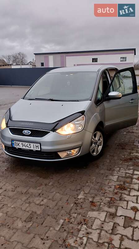 Минивэн Ford Galaxy 2010 в Ровно