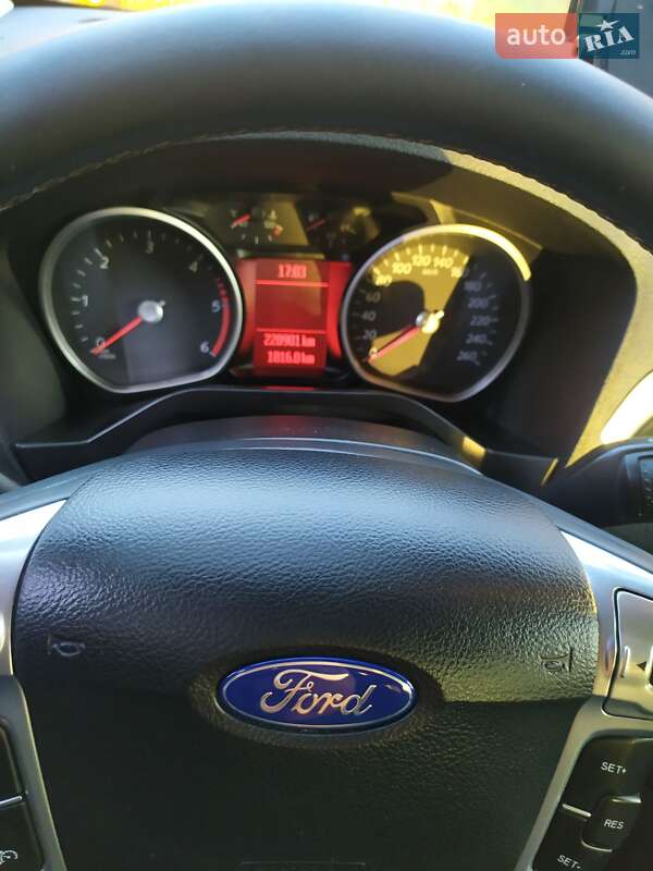 Мінівен Ford Galaxy 2014 в Немирові