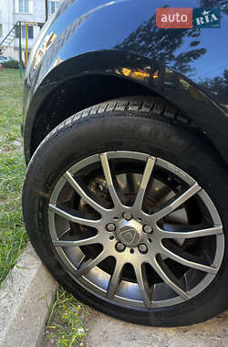 Минивэн Ford Galaxy 2010 в 
