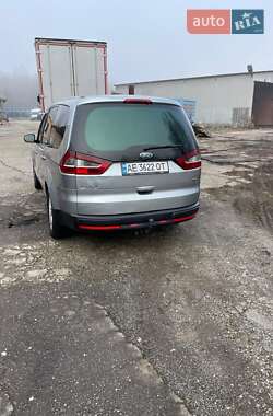 Минивэн Ford Galaxy 2006 в 
