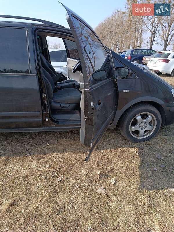 Минивэн Ford Galaxy 2002 в Житомире