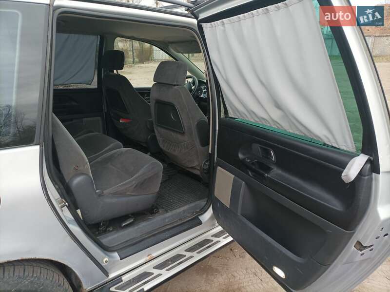 Мінівен Ford Galaxy 2001 в Дніпрі