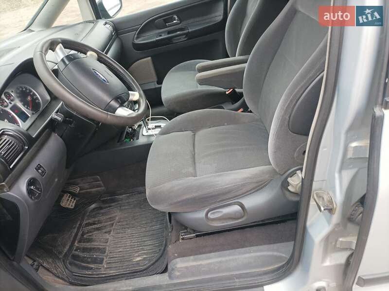 Мінівен Ford Galaxy 2001 в Дніпрі