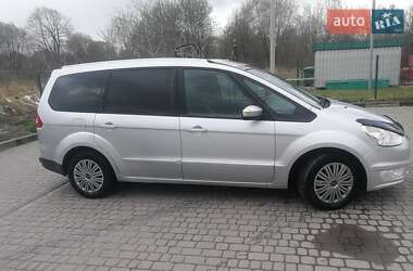 Минивэн Ford Galaxy 2012 в 