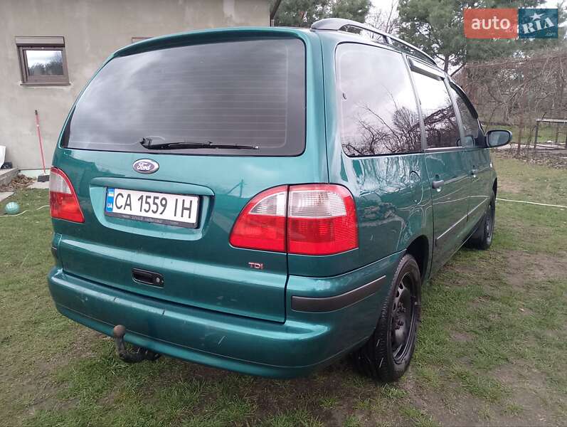 Минивэн Ford Galaxy 2001 в Киеве