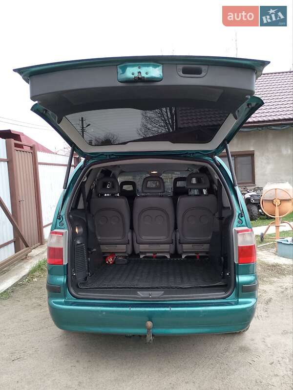 Минивэн Ford Galaxy 2001 в Киеве