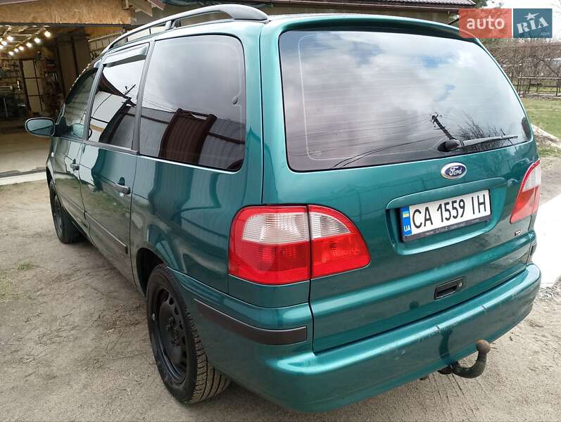 Минивэн Ford Galaxy 2001 в Киеве
