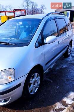 Минивэн Ford Galaxy 2004 в 