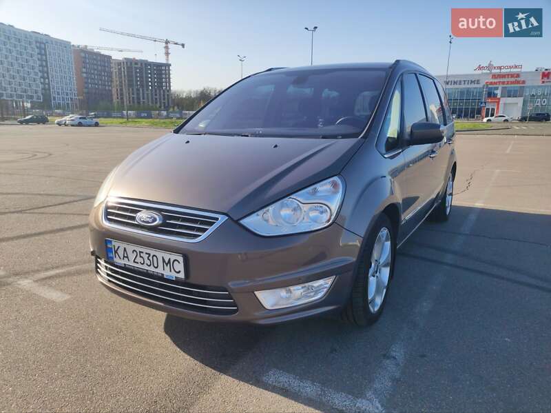 Минивэн Ford Galaxy 2013 в Киеве