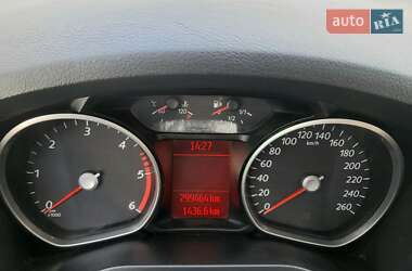 Минивэн Ford Galaxy 2011 в 