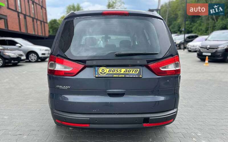 Минивэн Ford Galaxy 2011 в Черновцах