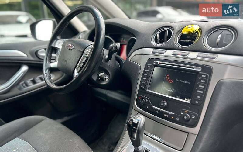 Минивэн Ford Galaxy 2011 в Черновцах
