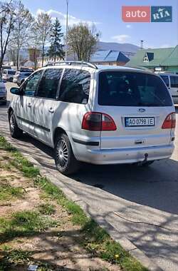 Минивэн Ford Galaxy 2002 в 