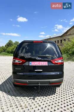 Минивэн Ford Galaxy 2013 в 