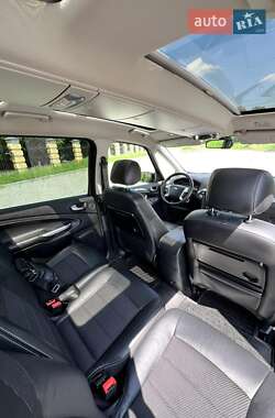 Минивэн Ford Galaxy 2013 в 