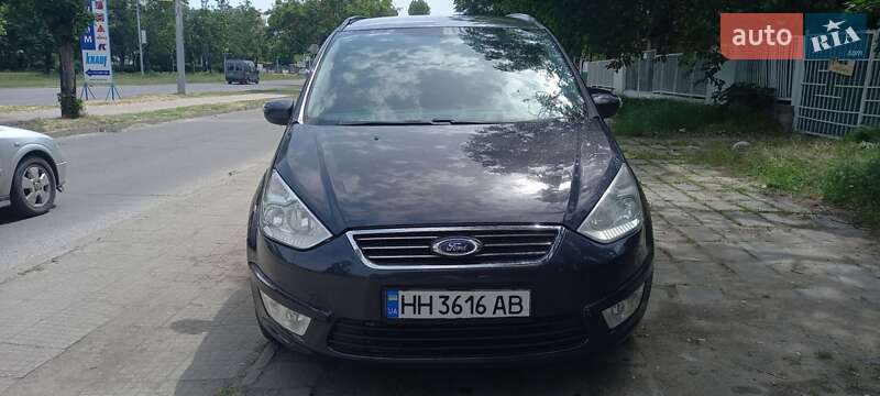 Минивэн Ford Galaxy 2013 в Измаиле