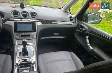 Минивэн Ford Galaxy 2007 в 