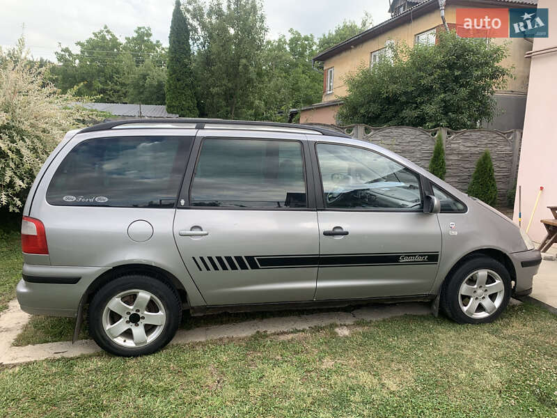 Минивэн Ford Galaxy 2003 в Черновцах