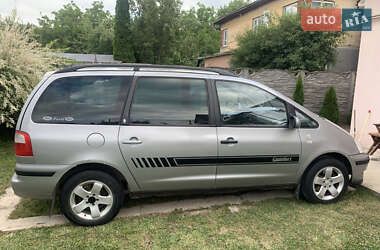 Минивэн Ford Galaxy 2003 в 