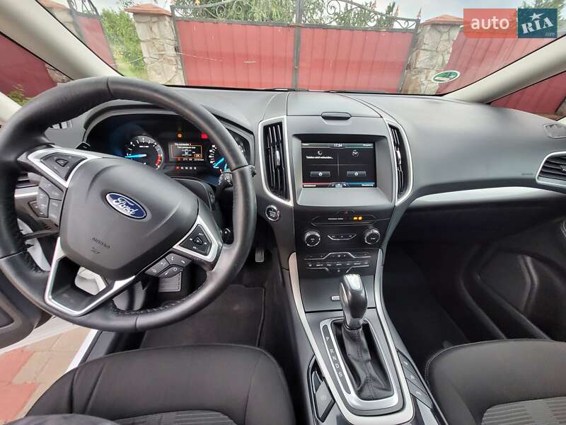 Минивэн Ford Galaxy 2015 в Новоднестровске фото 47 Минивэн Ford Galaxy 2015 в Новоднестровске