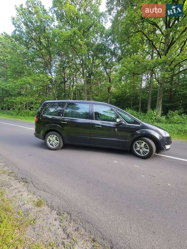 Минивэн Ford Galaxy 2007 в Киверцах