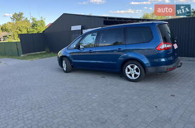Минивэн Ford Galaxy 2006 в 
