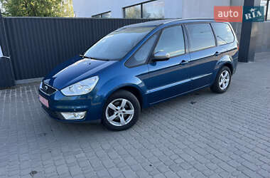 Минивэн Ford Galaxy 2006 в 