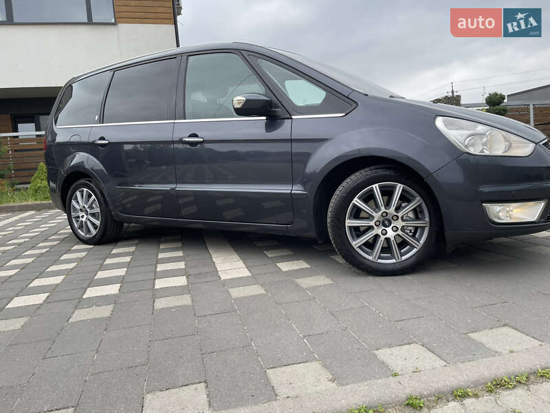 Минивэн Ford Galaxy 2010 в Стрые