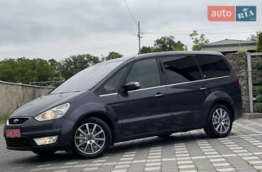 Минивэн Ford Galaxy 2010 в 