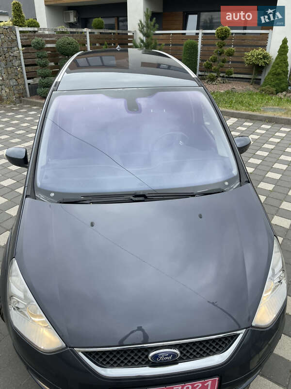 Минивэн Ford Galaxy 2010 в Стрые
