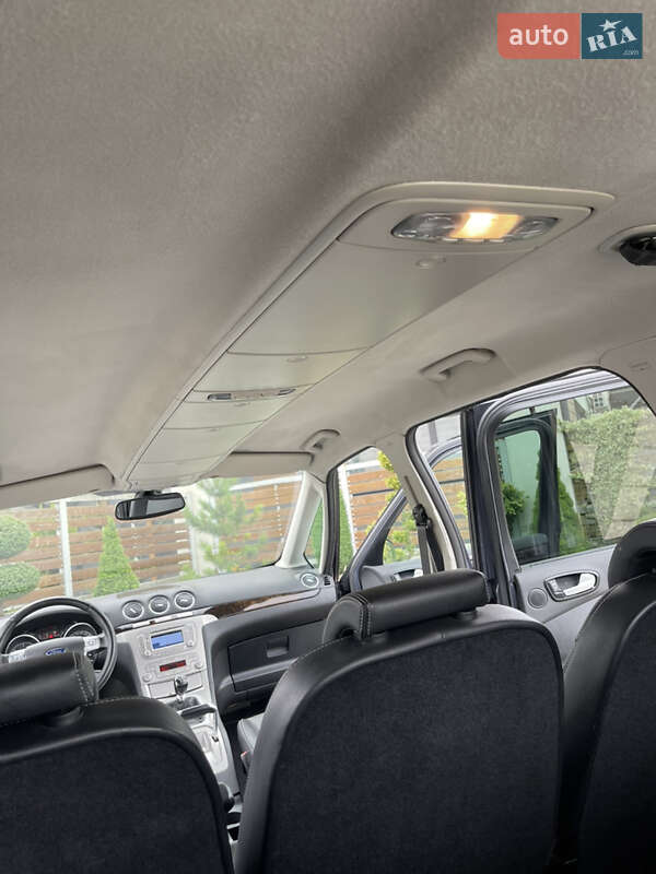 Минивэн Ford Galaxy 2010 в Стрые