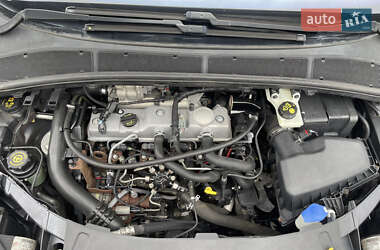 Минивэн Ford Galaxy 2010 в 