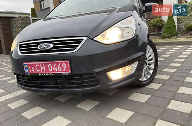 Мінівен Ford Galaxy 2014 в 