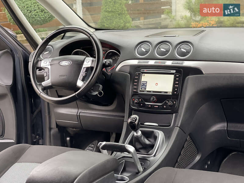 Минивэн Ford Galaxy 2014 в Стрые