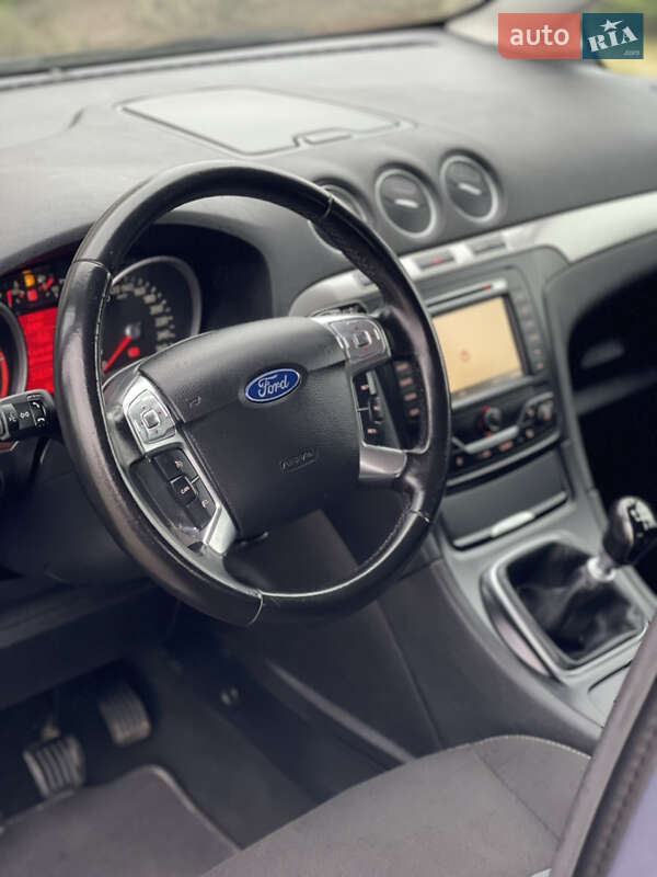 Минивэн Ford Galaxy 2014 в Стрые