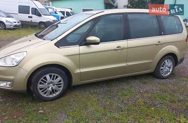 Минивэн Ford Galaxy 2006 в 