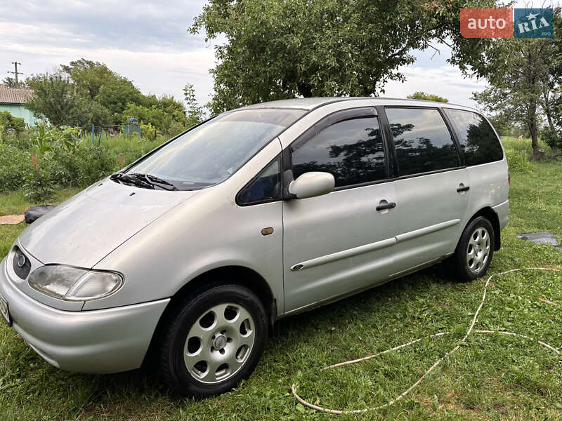 Мінівен Ford Galaxy 1999 в Сумах
