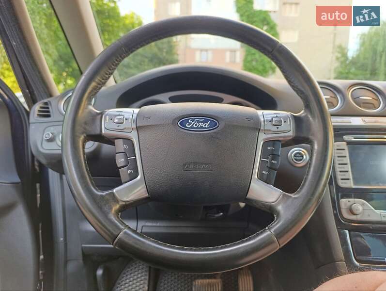 Минивэн Ford Galaxy 2010 в Ивано-Франковске