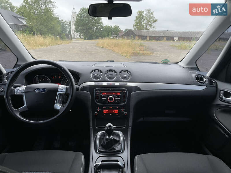 Мінівен Ford Galaxy 2012 в Рожнятові