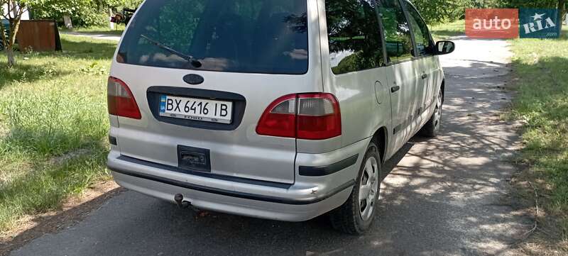 Мінівен Ford Galaxy 2001 в Шепетівці