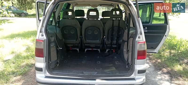 Мінівен Ford Galaxy 2001 в Шепетівці