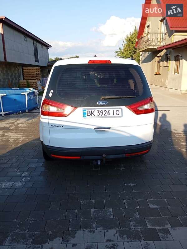 Ford Galaxy 2014