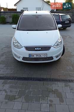 Минивэн Ford Galaxy 2014 в 