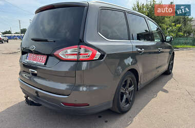 Минивэн Ford Galaxy 2015 в 